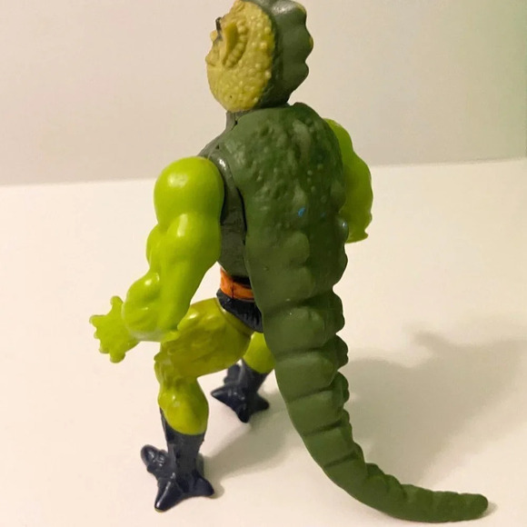 Vintage 1983 MOTU Whiplash Masters Of The Universe  He Man Torn Cape - Picture 7 of 16